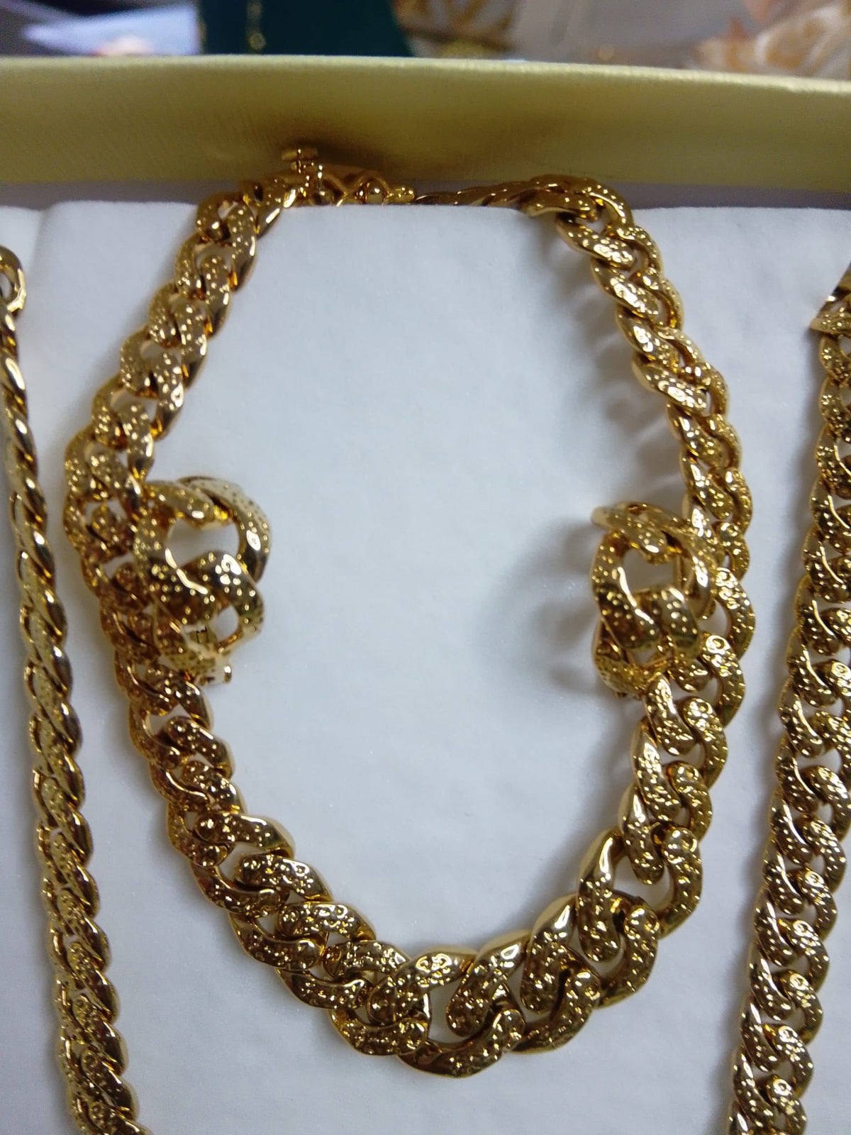 Set Gioielli Maglia Cubana in Acciaio Inossidabile Dorato (Collana, Bracciale e Orecchini) RADKO